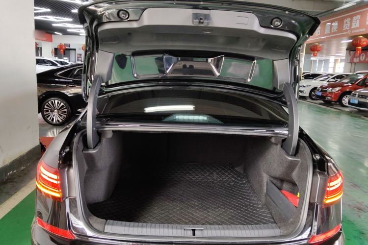 Used Volkswagen Passat 2025 Premium Version 380TSI Dragon Edition Trunk