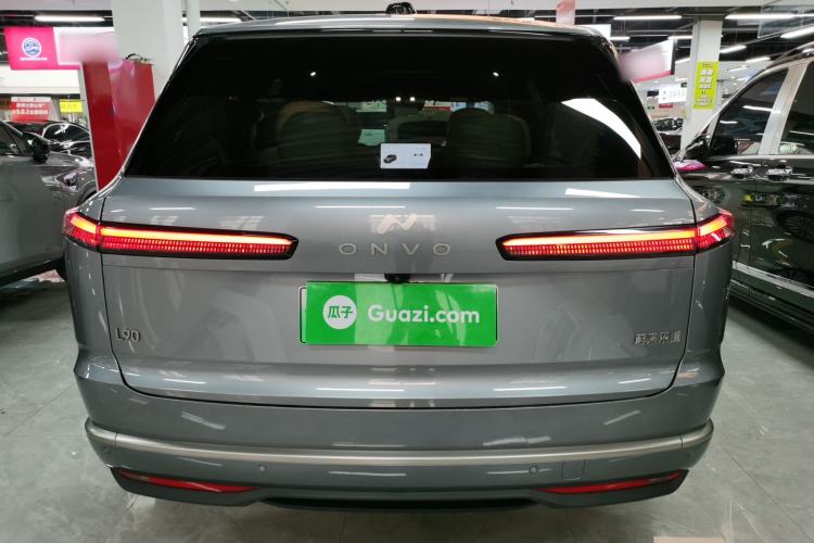 Used ONVO Luxeed L90 2025 Model—Max Six-Seater Version