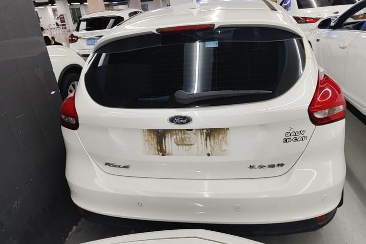 Used Ford Focus 2017 Hatchback 1.6L Automatic Fashion Edition Smart Drive Version