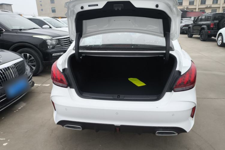 Used MG 5 2023 180 DVVT CVT Luxury Edition
