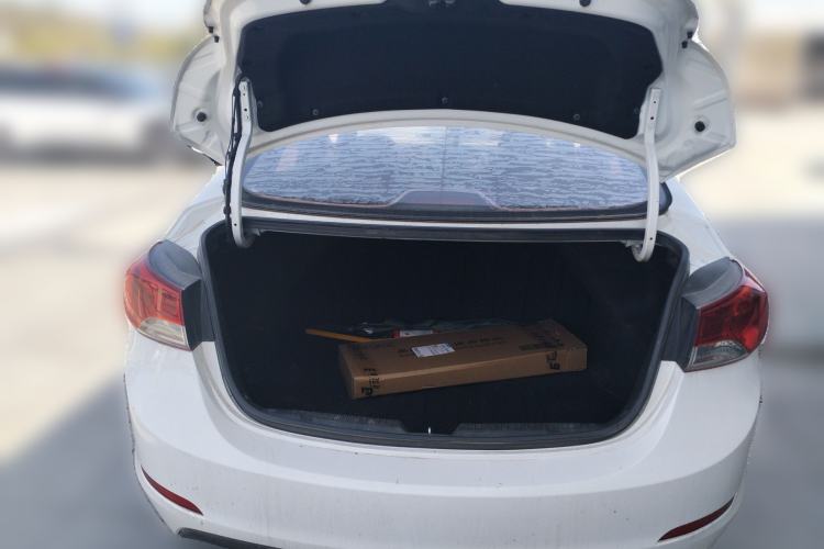 Used Hyundai Elantra (5th Generation / Langdong) 2015 1.6L Manual Fashion Edition
