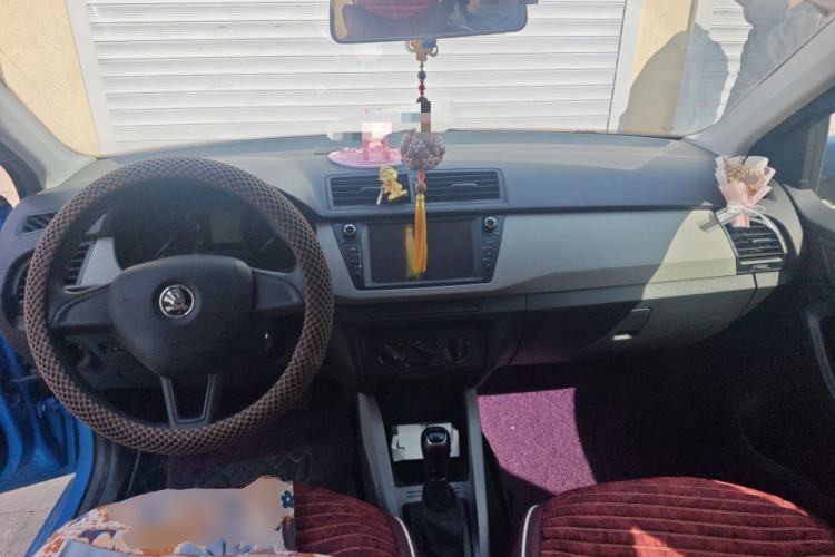 Used Skoda Fabia 2015 1.4L Automatic Front-Drive Model
