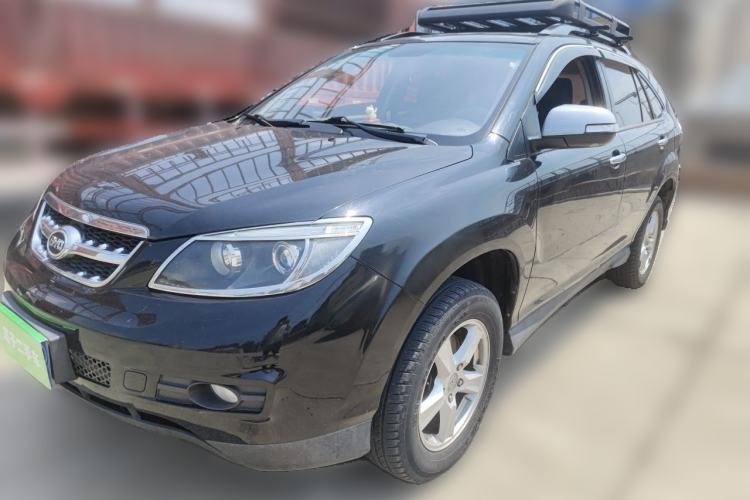 Used BYD S6 2013 Platinum Edition 2.4L Automatic Luxury Model