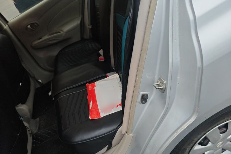 Used Nissan Sunny 2015 1.5XE Manual Comfort Edition Left Rear Seat