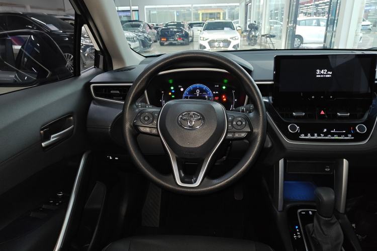 Used Toyota FRONTLANDER 2023 2.0L CVT Luxury Edition Steering Wheel