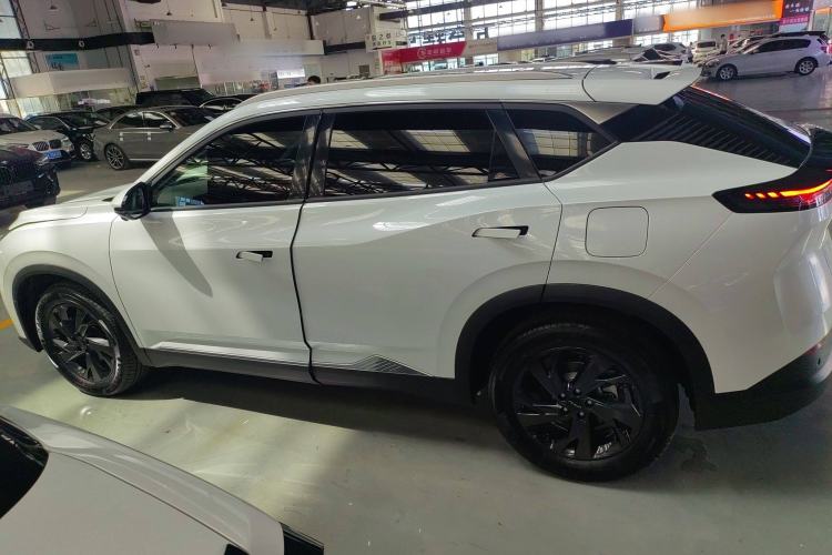 Used Dongfeng Aeolus Mage 2025 1.5T Luxury Version
