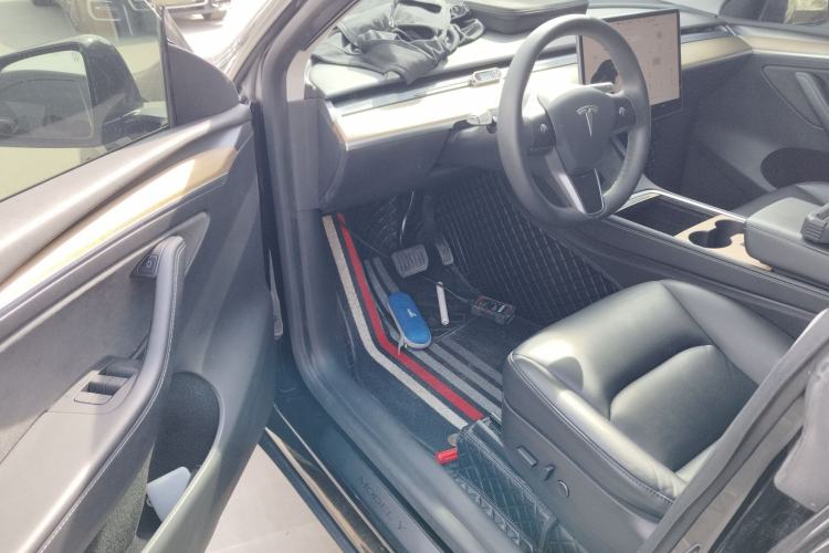 Used Tesla Model Y 2022 Rear-Wheel-Drive Version