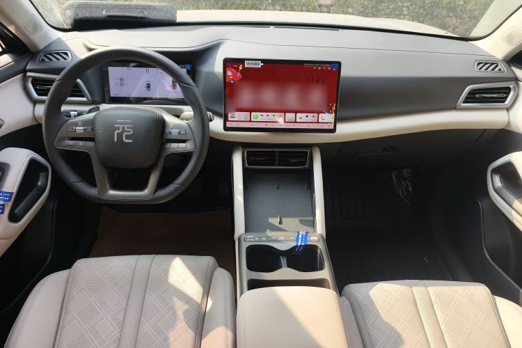 Used BYD Yuan UP 2025 Intelligent Driving Version 401 KM Dynamic Edition