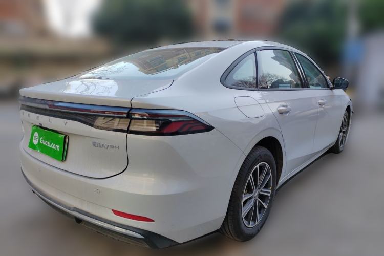 Used Geely Galaxy Galaxy A7 2025 Model EM-i 70km Luxury Edition
