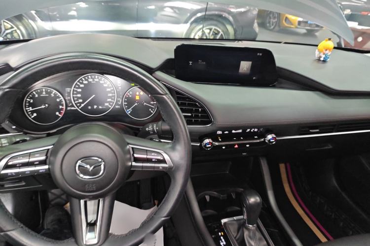 Used Mazda 3 Axela 2021 2.0L Automatic Zhiyao Edition
