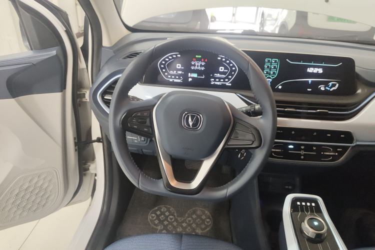 Used CHANGAN OSHAN Benni E-Star 2022 Qingxin Edition Colorful Model Lithium Iron Phosphate Steering Wheel
