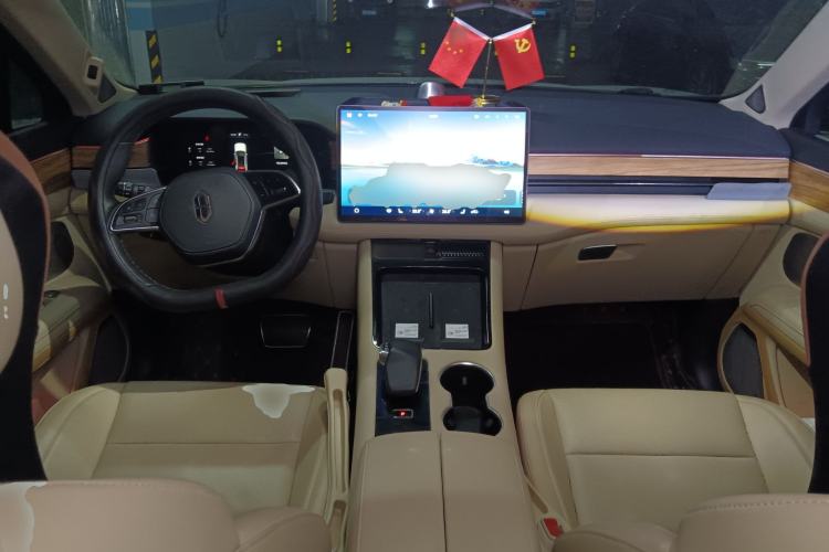 Used Hima AITO M5 2022 Pure Electric Rear-Drive Standard Edition Center Console