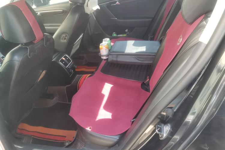 Used Volkswagen Magotan 2013 2.0 TSI Prestige Model Left Rear Seat