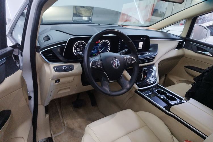 Used Buick GL8 2022 ES Landtrek 653T Luxury Edition
