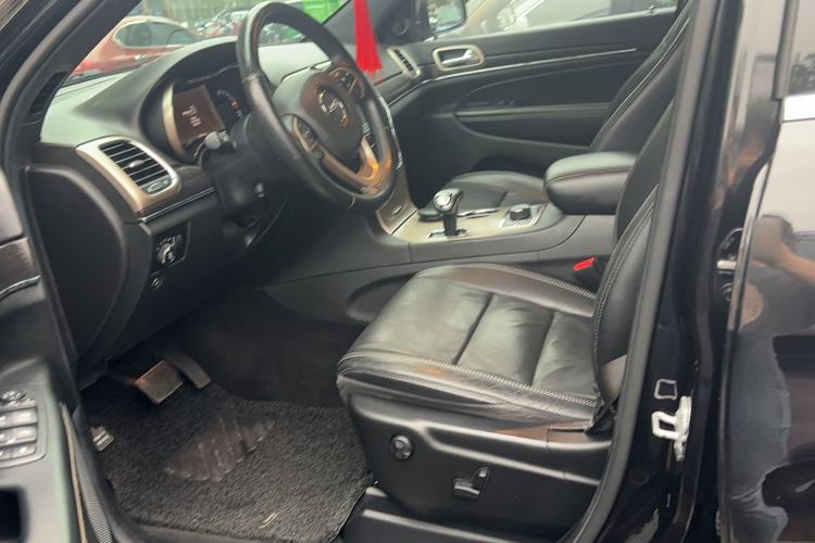 Used Jeep Grand Cherokee 2014 3.6L Elite Navigation Edition