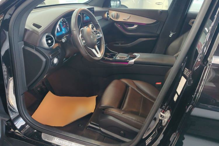 Used Mercedes-Benz GLC 2020 Facelifted GLC 260 L 4MATIC Dynamic Edition
