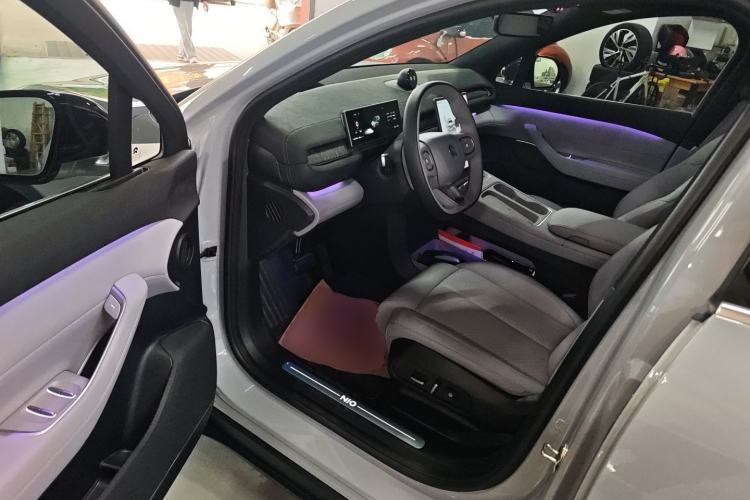 Used Nio EC6 2024 75 kWh
