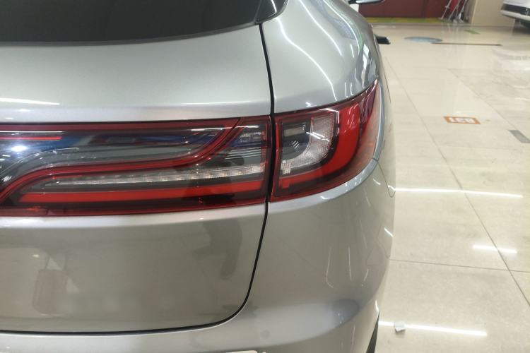 Used SERES SF5 2021 Huawei Smart Selection Four-Wheel Drive Edition Right Rear Taillight