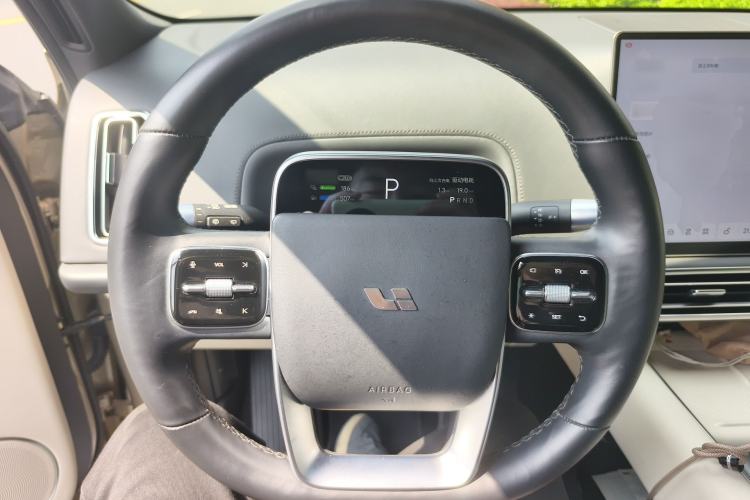 Used Li Auto L9 2022 Max model Steering Wheel