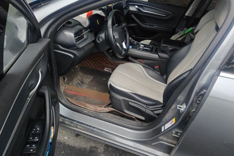 Used BYD Destroyer 05 2024 HONOR Edition DM-i 55KM Luxury Model
