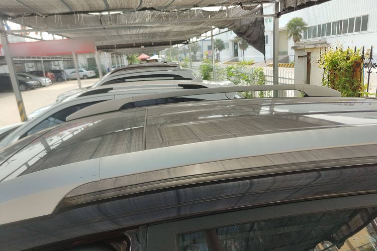 Used Geely Auto GX7 2015 Sports Edition 2.0L Automatic Luxury Upgrade Version China V Standard
