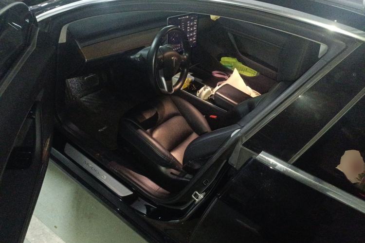 Used Tesla Model 3 2019 Long-Range Rear-Wheel-Drive Version