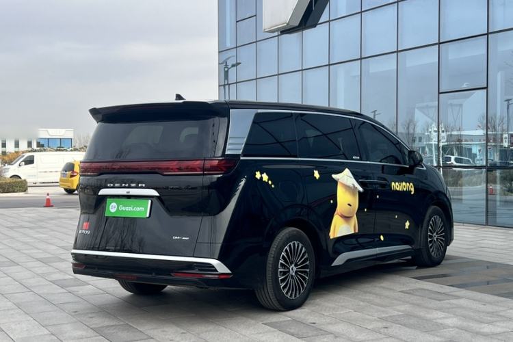 Used Denza D9 2024 DM-i 980 Four-Wheel Drive Prestige Model
