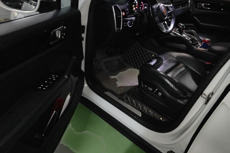 Used Porsche Cayenne E-Hybrid 2019 Cayenne E-Hybrid 2.0T