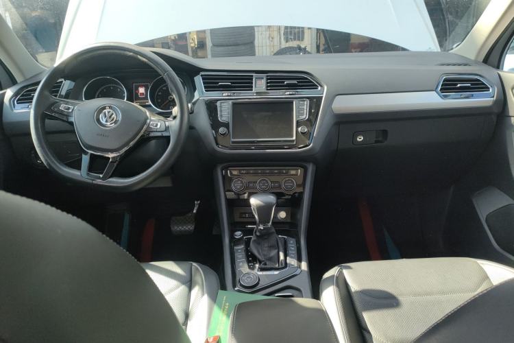 Used Volkswagen Tiguan L 2017 380TSI Automatic All-Wheel-Drive Flagship Edition