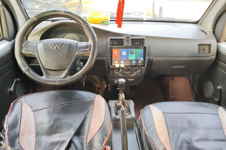 Used Wuling Rongguang Small Truck 