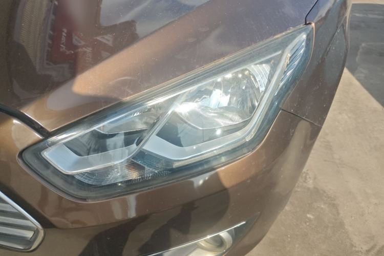 Used Ford Escort 2015 1.5L Automatic Comfort Edition