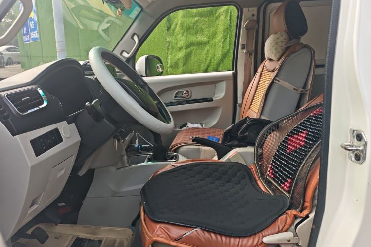 Used Jinbei New Hiace X30L 2019 1.5L Van Business Edition China VI SWC15M Left Front Seat