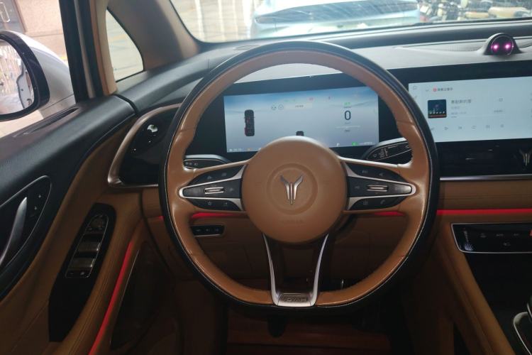 Used VOYAH Dream 2022 Low-Carbon Edition Dream+ Smart Enjoyment Package Steering Wheel