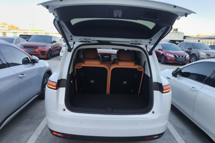 Used Leapmotor C16 2024 Range-Extended 200 Luxury Edition