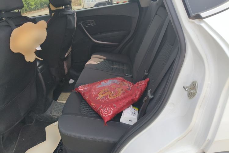 Used Bestune X80 2017 2.0L manual base version
