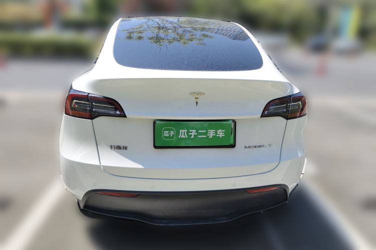 Used Tesla Model Y 2021 Long-Range All-Wheel-Drive Version