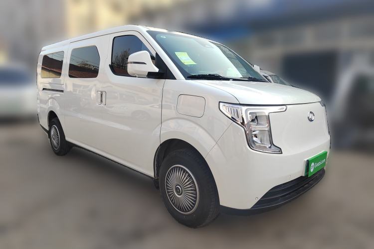 Used Ruichi R5 2025 Model Passenger Vehicle Smart Driving Ultra-Charging Edition, Beyond Type I
