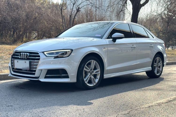Used Audi A3 2020 Limousine 35 TFSI Fashion Edition China VI Emission Standard
