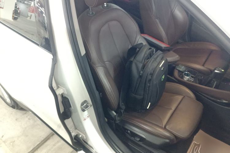 Used BMW X1 New Energy 2019 xDrive25Le Mileage Upgrade Version Right Front Seat