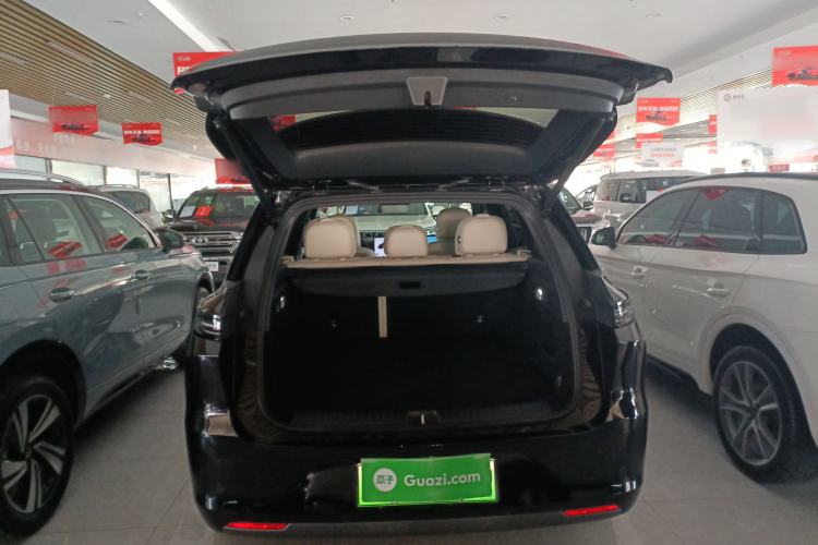 Used Li Auto L6 2025 Pro Smart Refresh Edition
