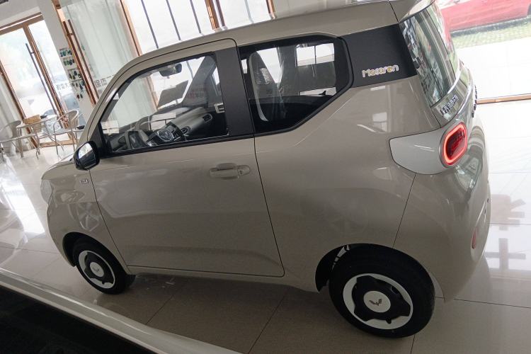 Used Wuling Hongguang MINIEV 2024 3rd Generation 215km Youth Edition