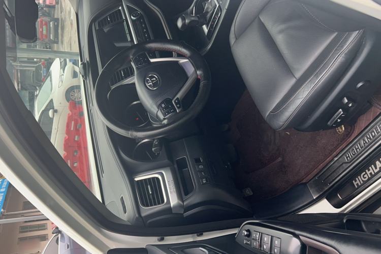 Used Toyota Highlander 2017 2.0T Two-Wheel Drive Luxury Edition 7 Seats