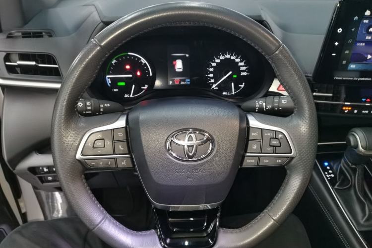 Used Toyota SIENNA 2024 2.5L Hybrid Four-Wheel Drive Prestige Edition
