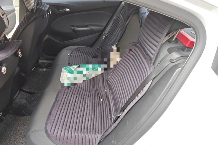 Used Chevrolet Cruze 2017 1.5L Automatic Pioneer Sunroof Edition