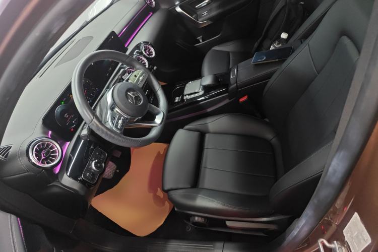 Used Mercedes-Benz A-Class 2022 Second Facelift A 200 L Sport Sedan Fashion Version Left Front Seat