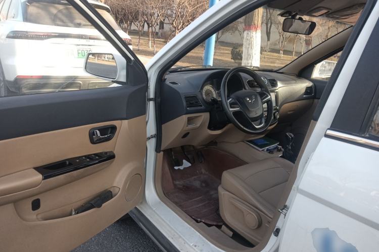 Used Wuling Hongguang 2013 1.2L S Comfort Model China IV Standard