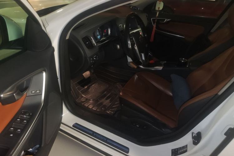 Used Volvo S60 2015 S60L T5 Intelligent Drive Edition