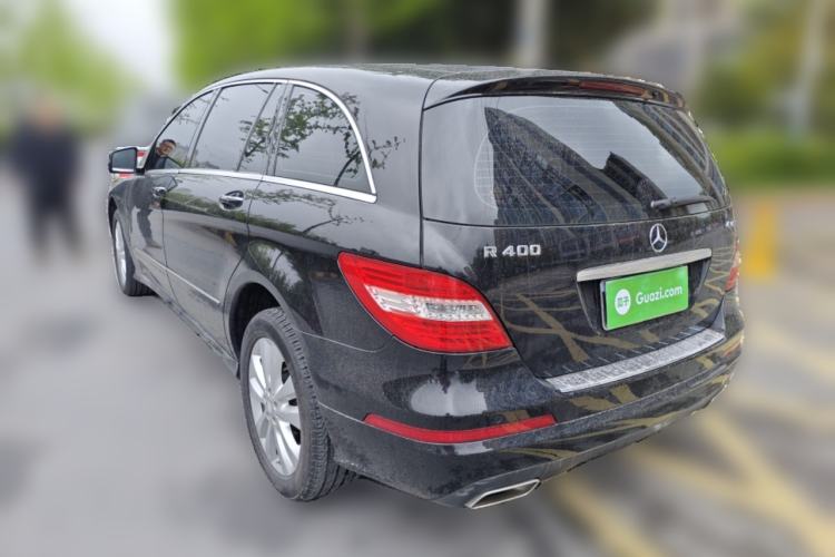 Used Mercedes-Benz R-Class 2014 R 400 4MATIC Luxury Model Rear Left 45 Deg