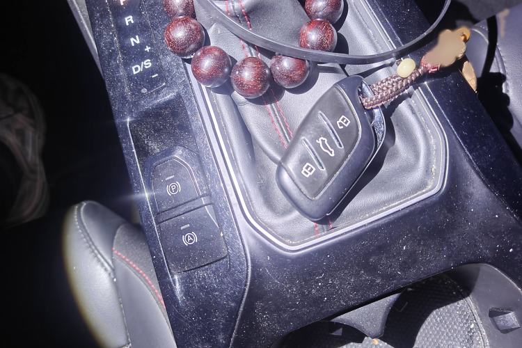 Used MG 5 2022 180 DVVT CVT Youth Luxury Edition