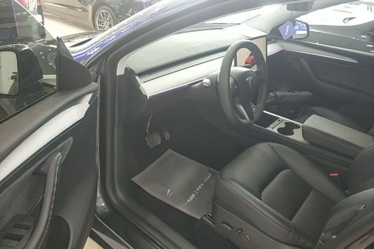 Used Tesla Model Y 2024 Rear-Wheel-Drive Version